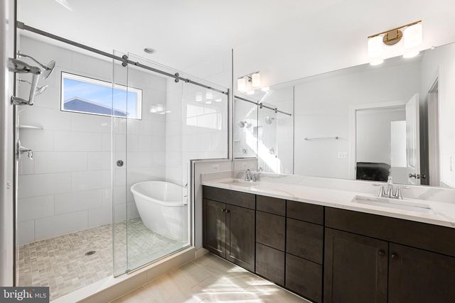 16013 HYDE PARK PL, Bowie, MD 20716