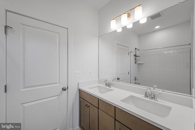 16013 HYDE PARK PL, Bowie, MD 20716