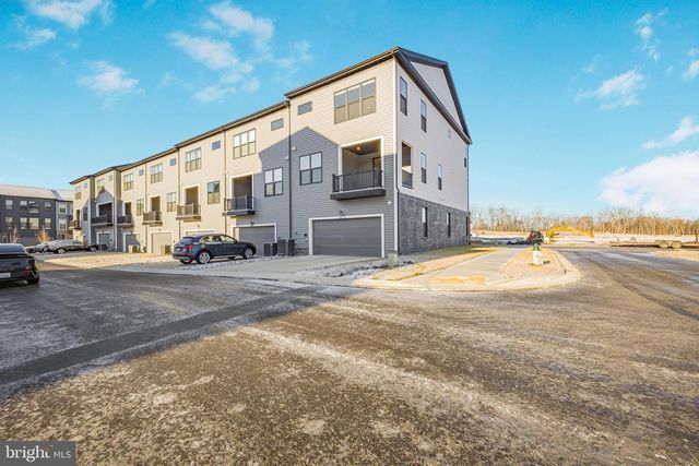 16013 HYDE PARK PL, Bowie, MD 20716