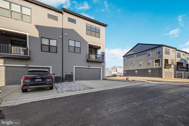 16013 HYDE PARK PL, Bowie, MD 20716