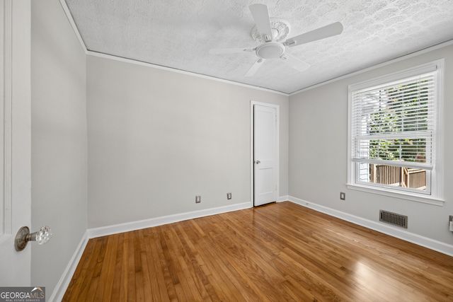 1031 Shepherds Lane, Atlanta, GA 30324