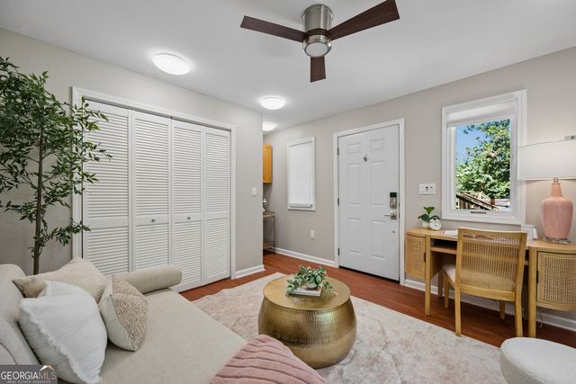 1031 Shepherds Lane, Atlanta, GA 30324
