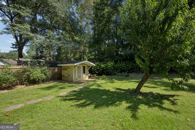 1031 Shepherds Lane, Atlanta, GA 30324