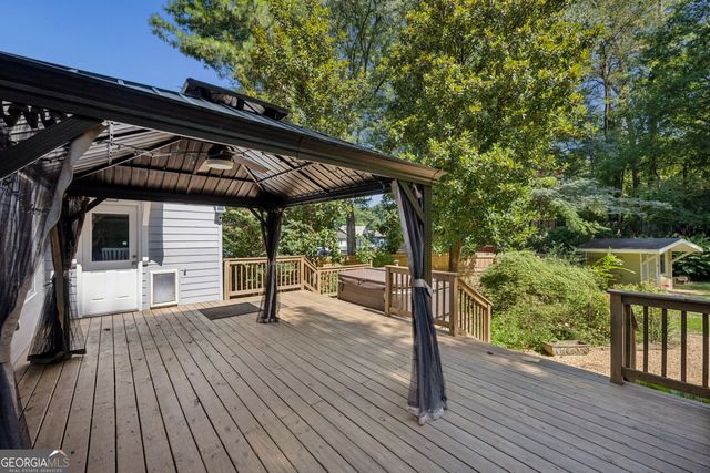 1031 Shepherds Lane, Atlanta, GA 30324