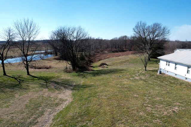 2919 Feather Trail Road, Olmsted, IL 62970