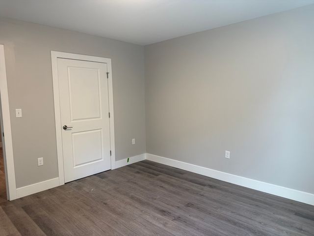 251 Sladen Street 304, Dracut, MA 01826