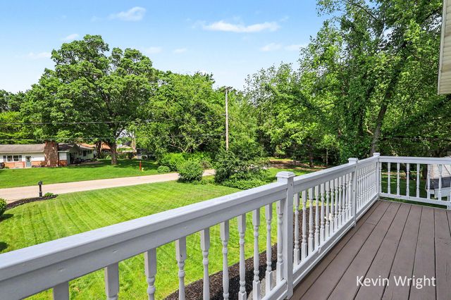 3734 Fern Hills Drive, Muskegon, MI 49444