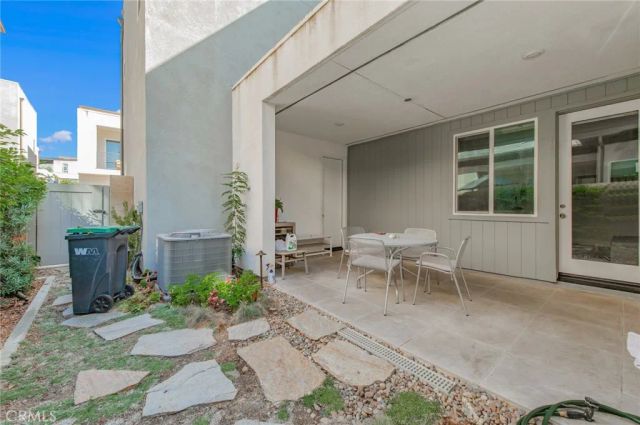158 Sentosa, Irvine, CA 92618