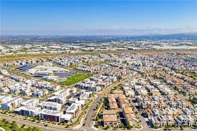 158 Sentosa, Irvine, CA 92618