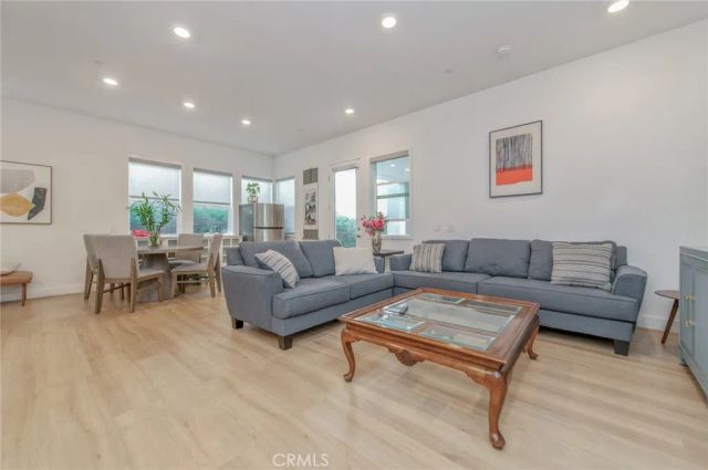158 Sentosa, Irvine, CA 92618