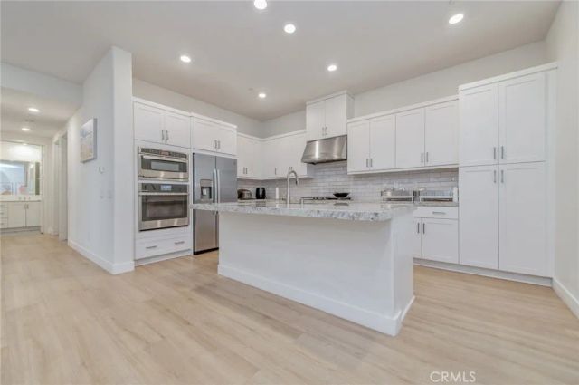 158 Sentosa, Irvine, CA 92618