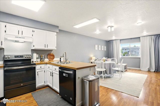 6301 Newt Drive, Anchorage, AK 99507