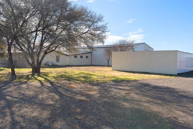 2501 Trammel Avenue, Amarillo, TX 79118