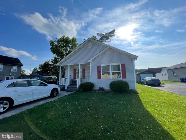 103 N WEST ST, Harrington, DE 19952