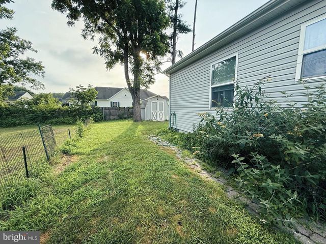 103 N WEST ST, Harrington, DE 19952