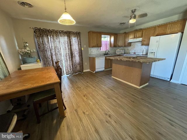 103 N WEST ST, Harrington, DE 19952