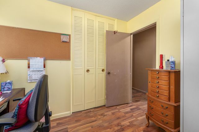 1911 Jamaica St, El Dorado, KS 67042