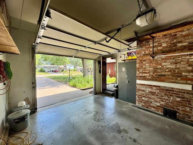 1911 Jamaica St, El Dorado, KS 67042