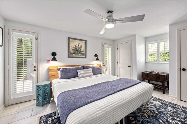 3360 HIGEL AVENUE, Sarasota, FL 34242