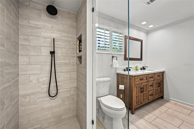 3360 HIGEL AVENUE, Sarasota, FL 34242