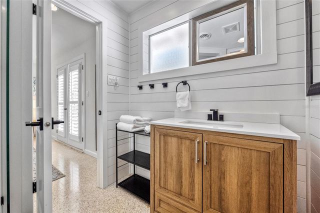 3360 HIGEL AVENUE, Sarasota, FL 34242