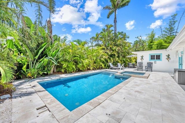 3360 HIGEL AVENUE, Sarasota, FL 34242