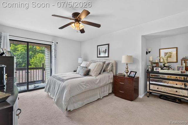 524 W Rockwell Street, Fenton, MI 48430