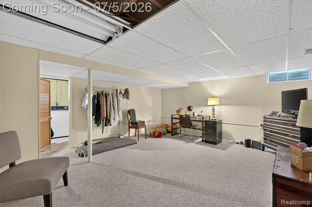 524 W Rockwell Street, Fenton, MI 48430