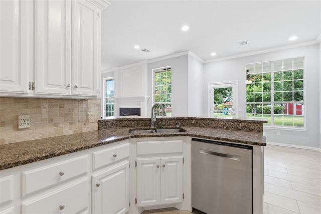1009 Driver Lane, Edmond, OK 73025
