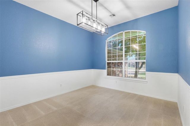 1009 Driver Lane, Edmond, OK 73025