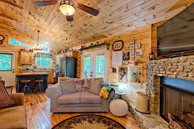 230 Quail Drive, Murphy, NC 28906