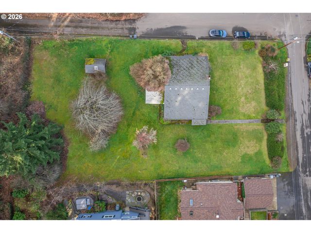 2444 RANDALL St, West Linn, OR 97068