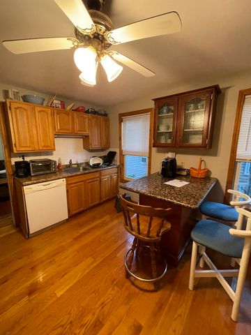 66 Simpson 2, Somerville, MA 02144