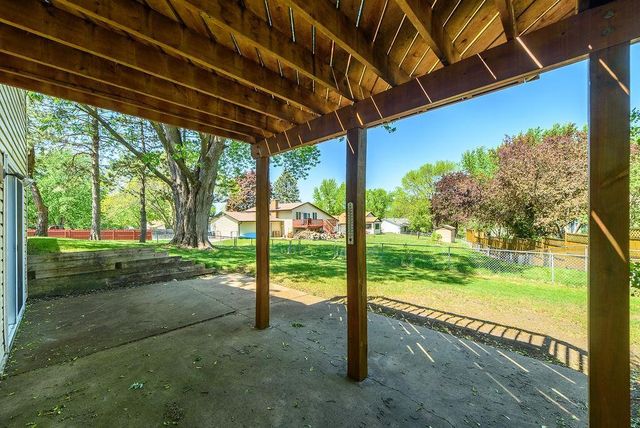 15769 Hayes Trail, Apple Valley, MN 55124