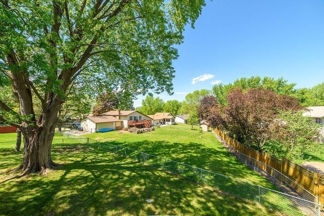 15769 Hayes Trail, Apple Valley, MN 55124