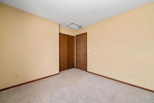 15769 Hayes Trail, Apple Valley, MN 55124
