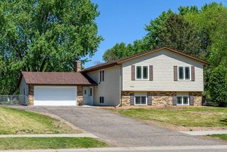 15769 Hayes Trail, Apple Valley, MN 55124