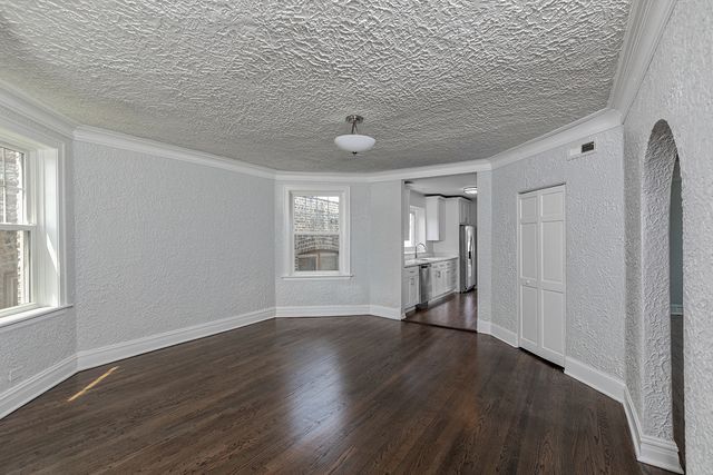 2720 W Winnemac Avenue 2, Chicago, IL 60625