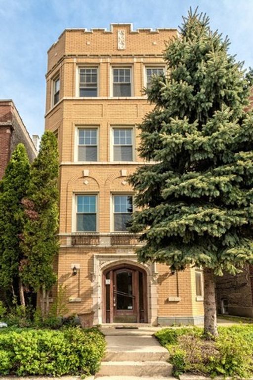 2720 W Winnemac Avenue 2, Chicago, IL 60625