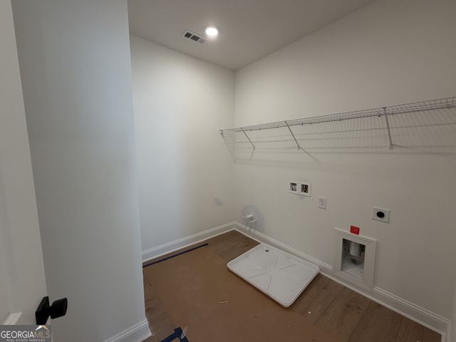 3932 Fulson Drive, Lilburn, GA 30047