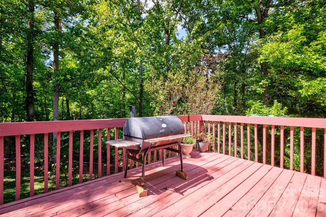 319 Don Mccarter Drive, Clover, SC 29710