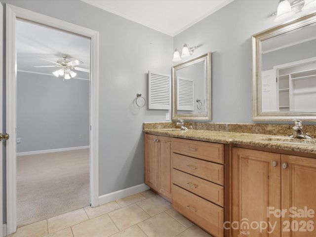 9437 Fairmead Drive, Charlotte, NC 28269