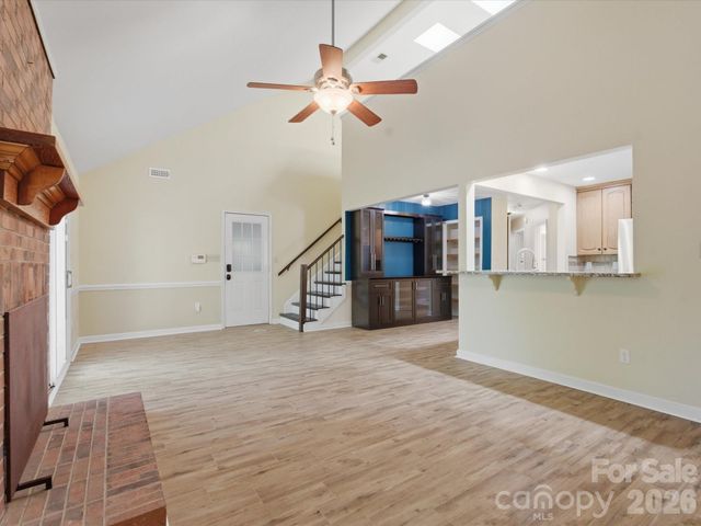 9437 Fairmead Drive, Charlotte, NC 28269