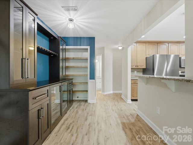 9437 Fairmead Drive, Charlotte, NC 28269