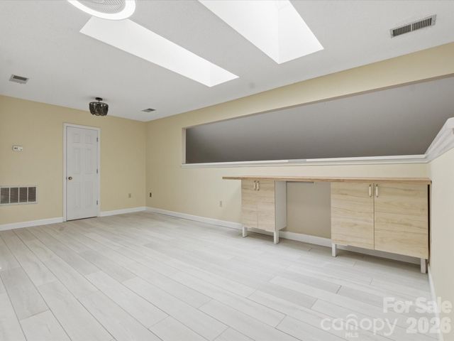 9437 Fairmead Drive, Charlotte, NC 28269