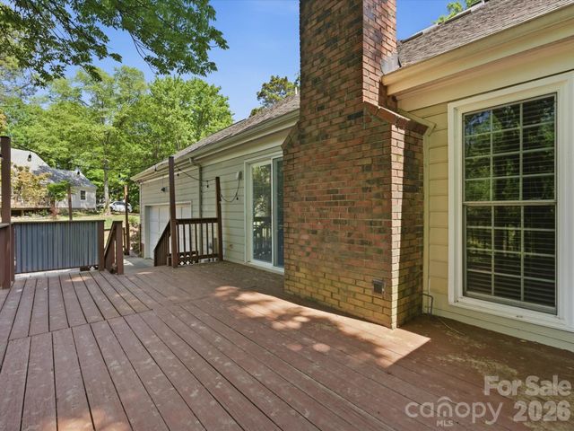 9437 Fairmead Drive, Charlotte, NC 28269