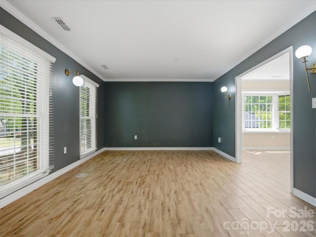 9437 Fairmead Drive, Charlotte, NC 28269