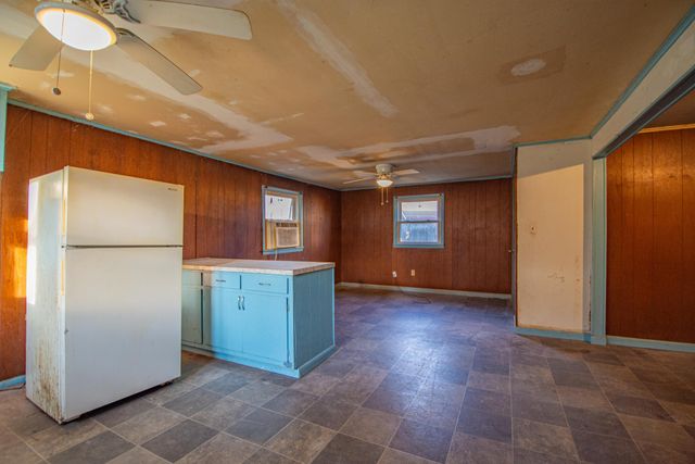 632 E Madison St, Pulaski, TN 38478