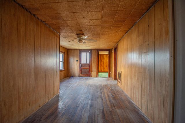 632 E Madison St, Pulaski, TN 38478