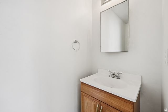 6647 W MERLOT WAY, West Jordan, UT 84081